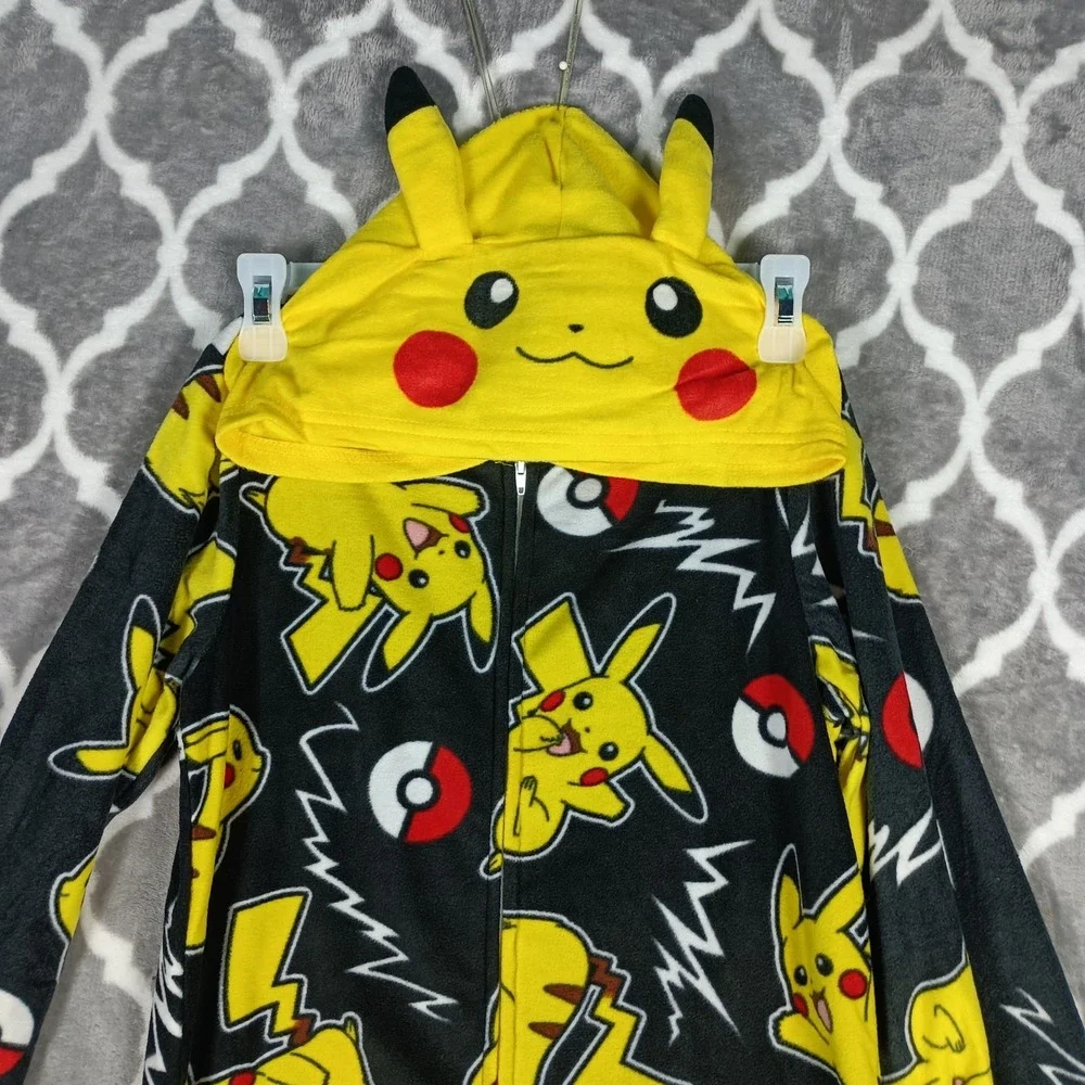 Pokemon One Piece Pajamas Boy Size 12 Black Yellow Pikachu Hooded Fleece Sleeper